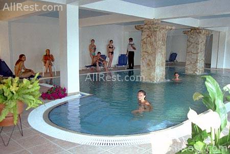 Avlida Hotel 10